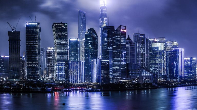 Weather storm_1536x1536_0 offset_Standard