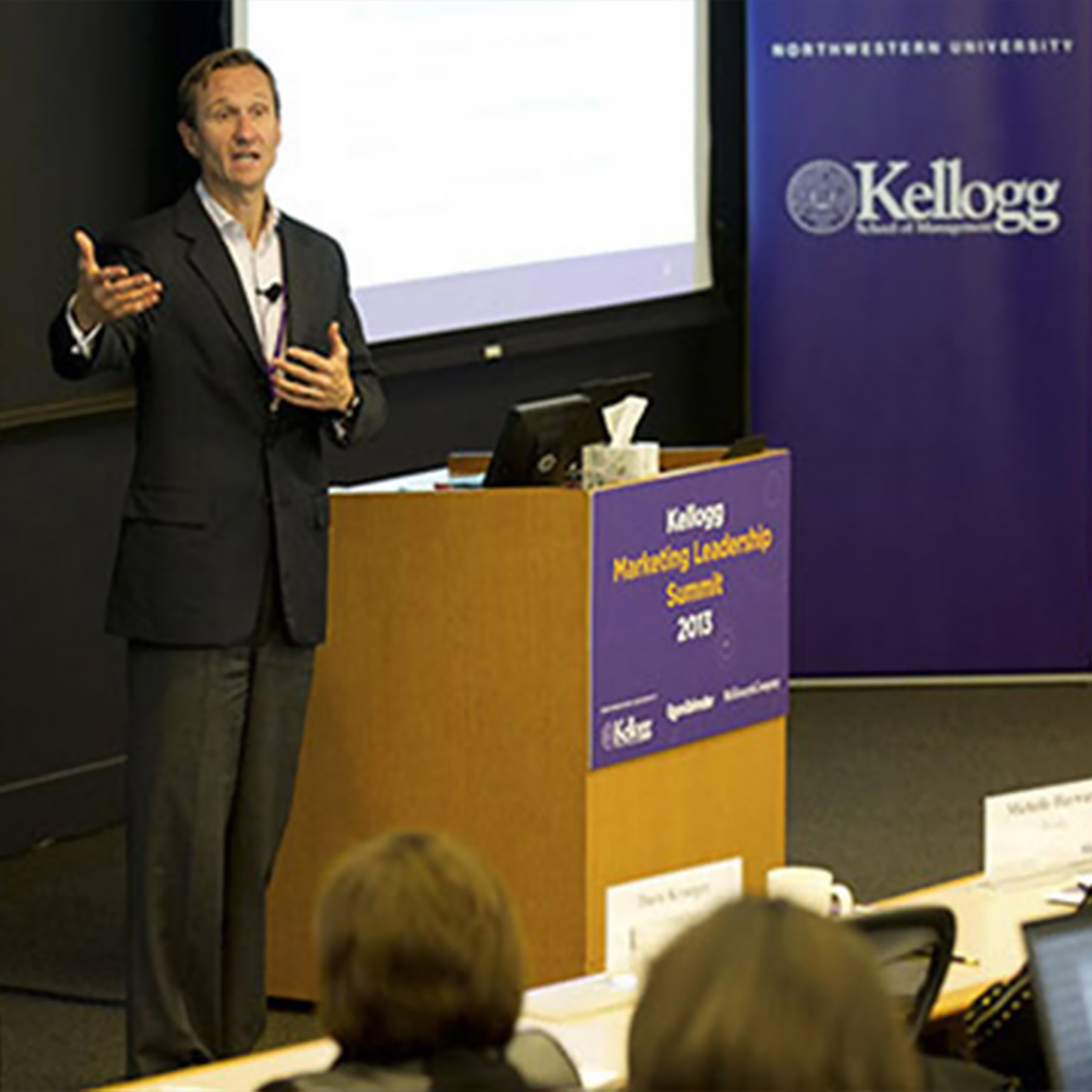 Image_hero-chief-marketing-officer-app