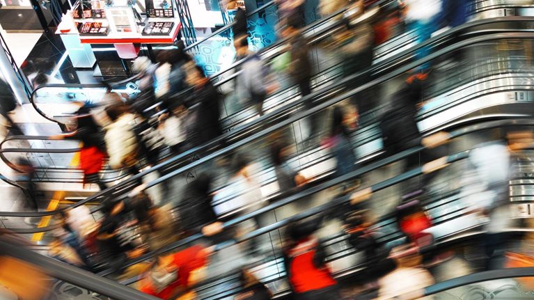 IandP_The-new-consumer-decision-journey_1536x1536_Original