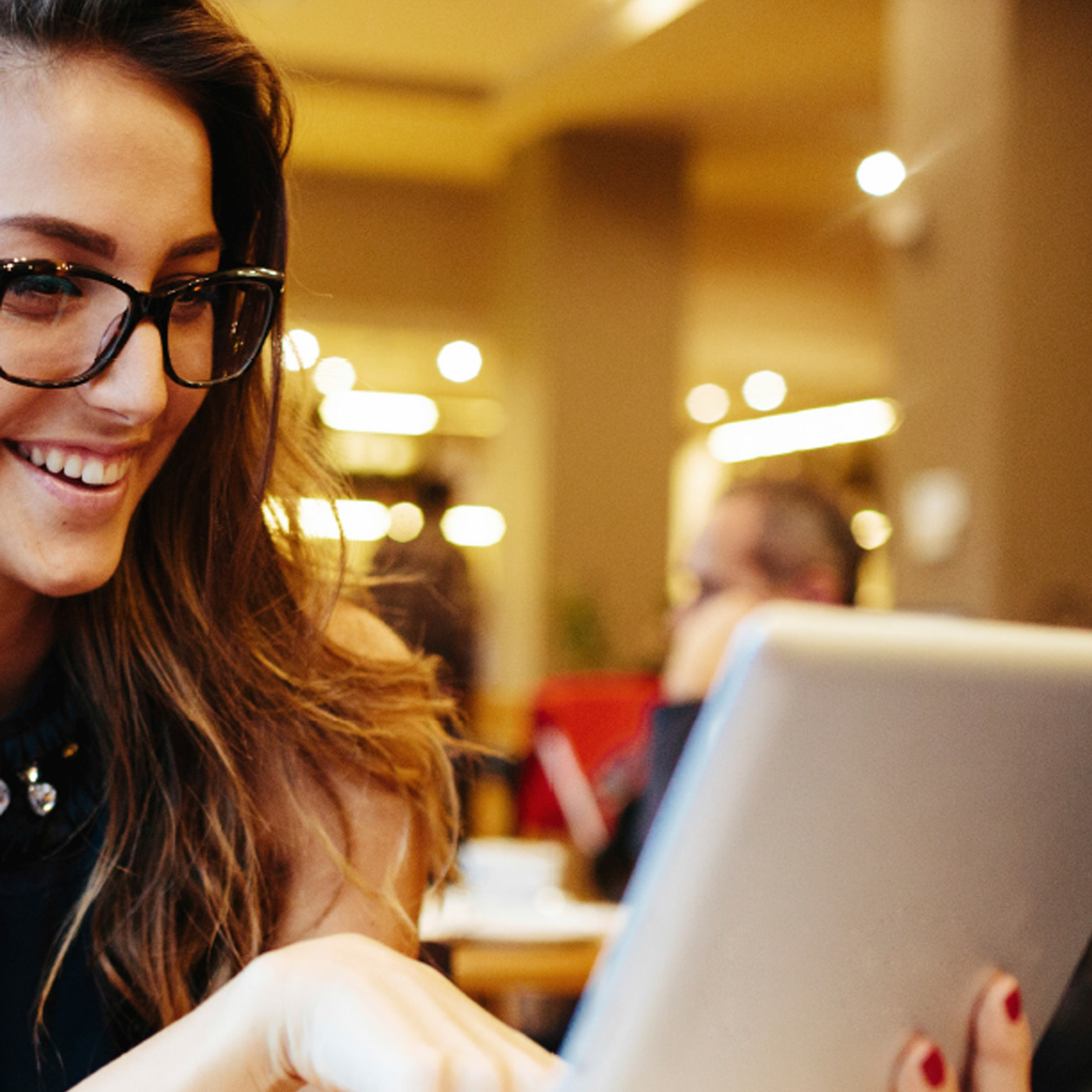 Image_hero-CSI-online-digital-luxury-app