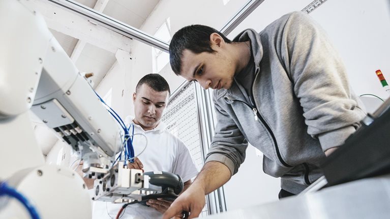 Establishing the right analytics-based maintenance strategy