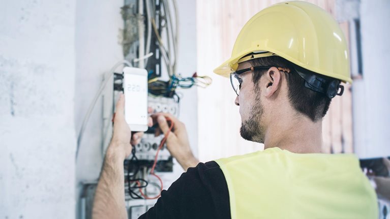 From defense to offense Digital B2B services in the next normal