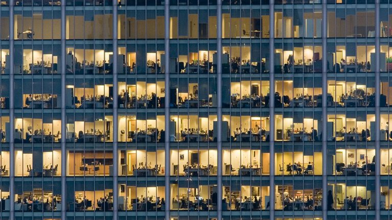 q15_web_matrix-organization_1536x1536_Original