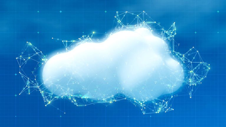 white cloud in the blue sky