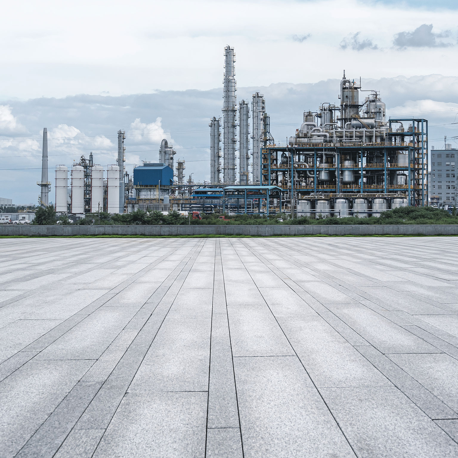 A petrochemical plant with an empty floor.