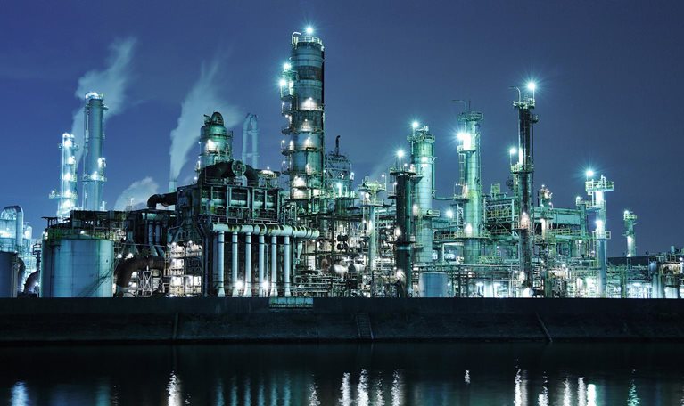photo night view of power plant