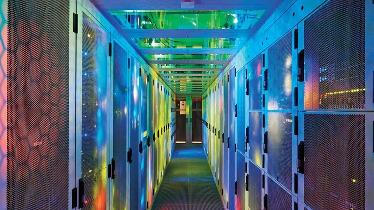 The-advance-of-analytics-1536x1536-400_Standard