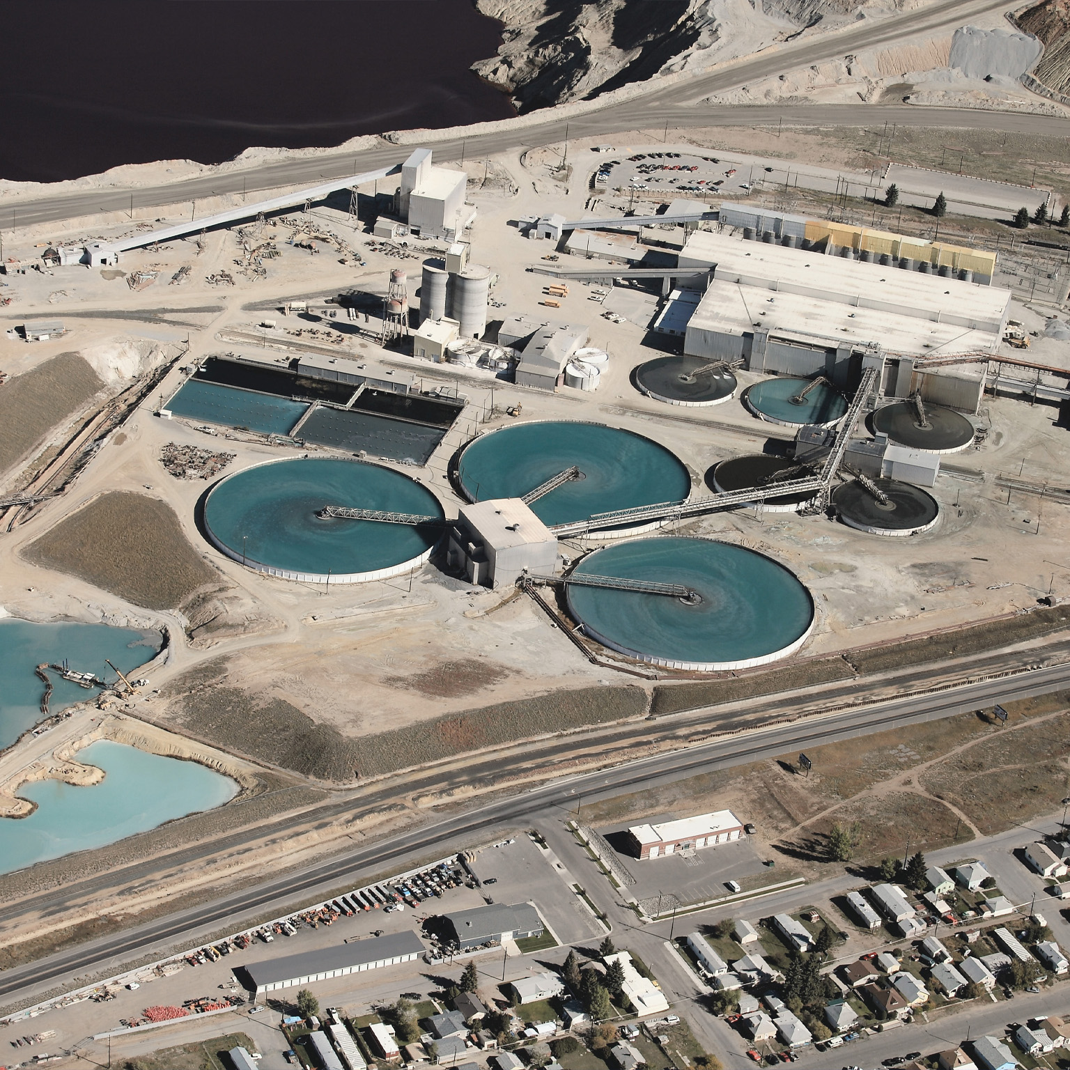 Optimizing water treatment with online sensing and advanced analytics