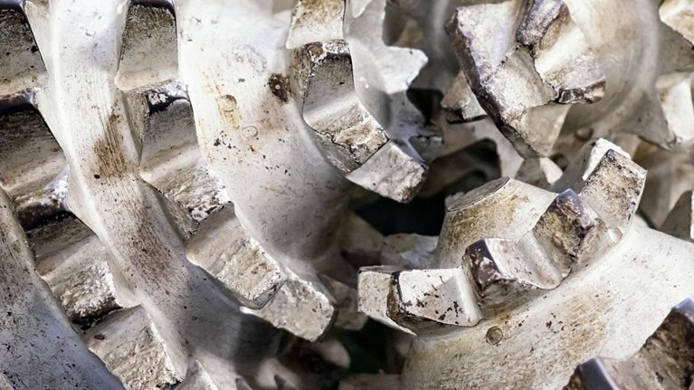 A new operating model for well organizations