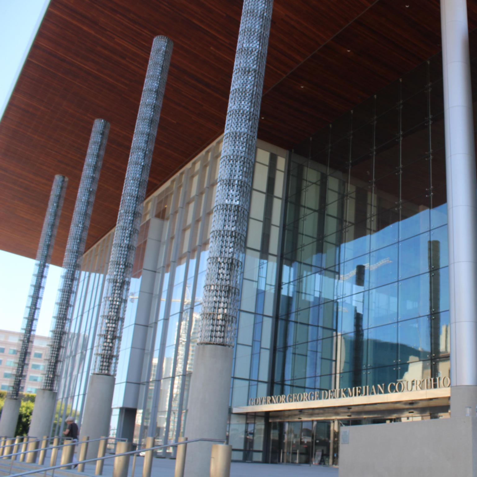 The-rising-advantage-1536x1536-600_Standard