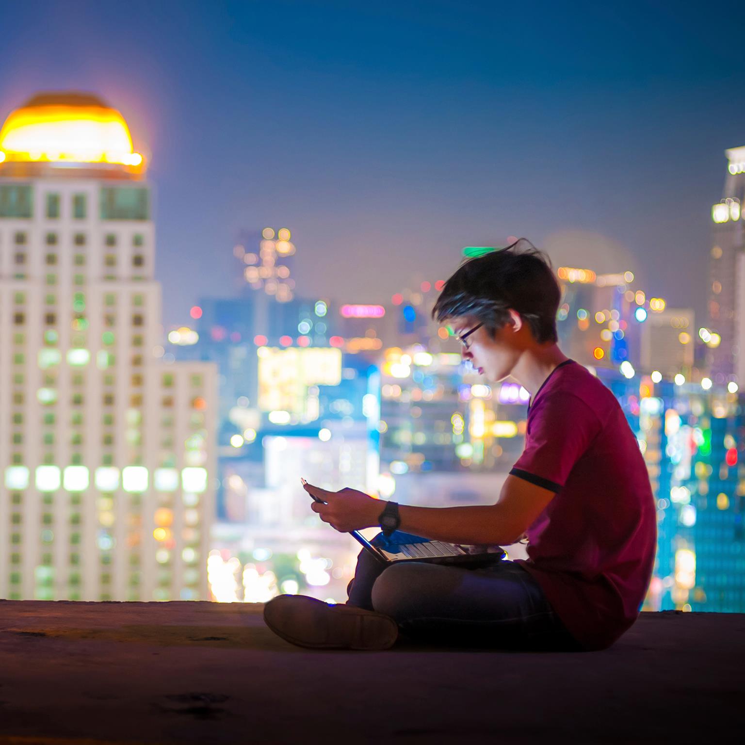 q16_web_china-pulse_cross-border-commerce_530841833_1536x1536_Standard