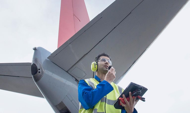 How airlines should manage IT failures and security breaches to improve operational stability